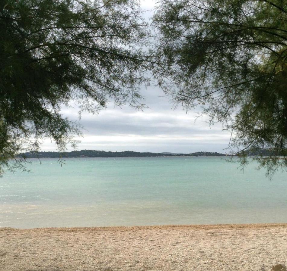 Häuschen am Meer Vodice Exterior foto